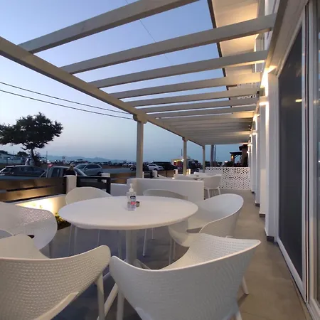 Ocean Blue Иериссос